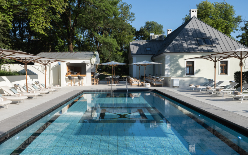 Outdoor Swimming Pool